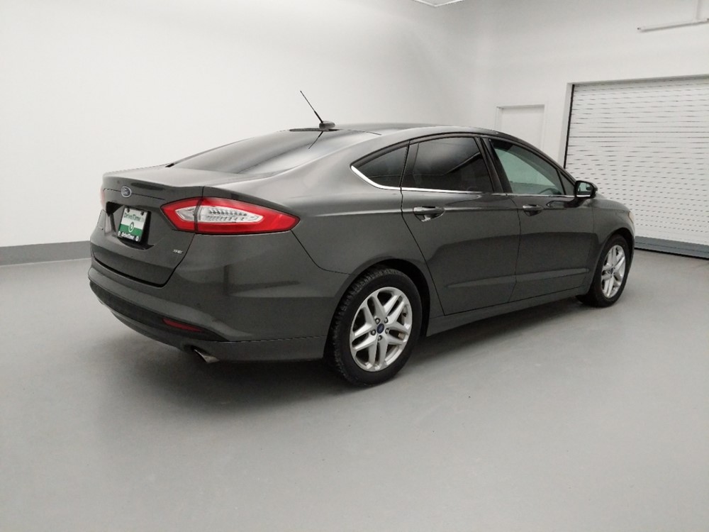 2016 Ford Fusion - Passenger Rear Side
