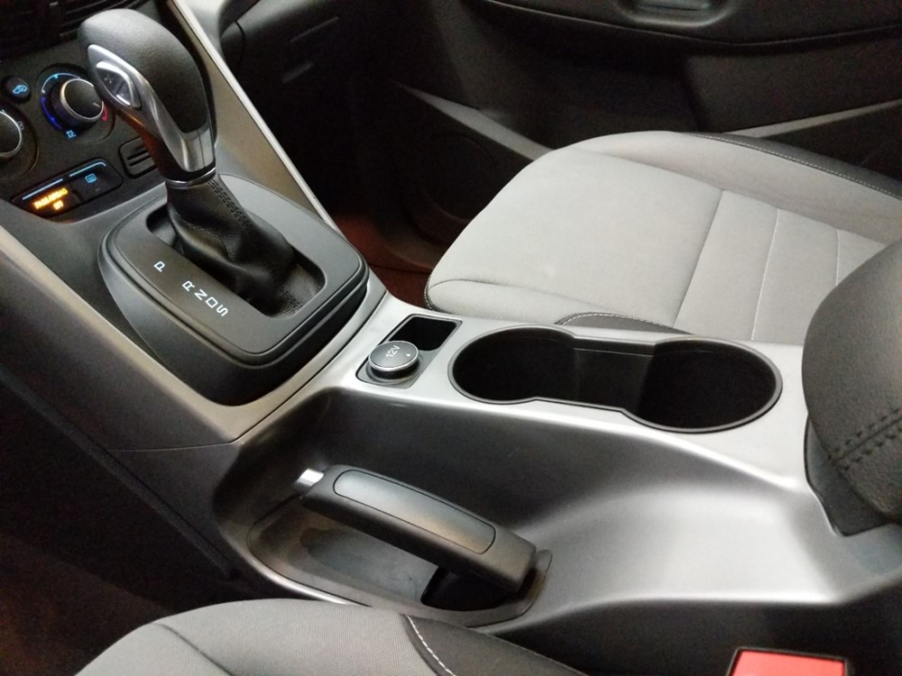 2016 Ford Escape - Center Console/Cup Holders
