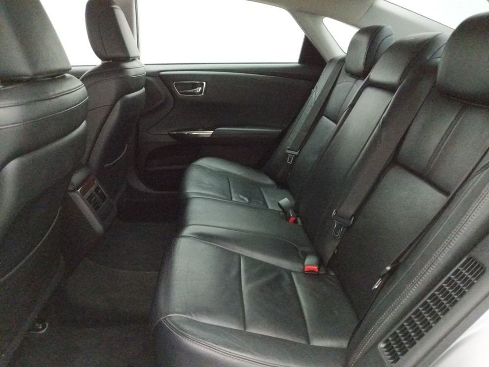 2013 Toyota Avalon - Driver Rear Seat