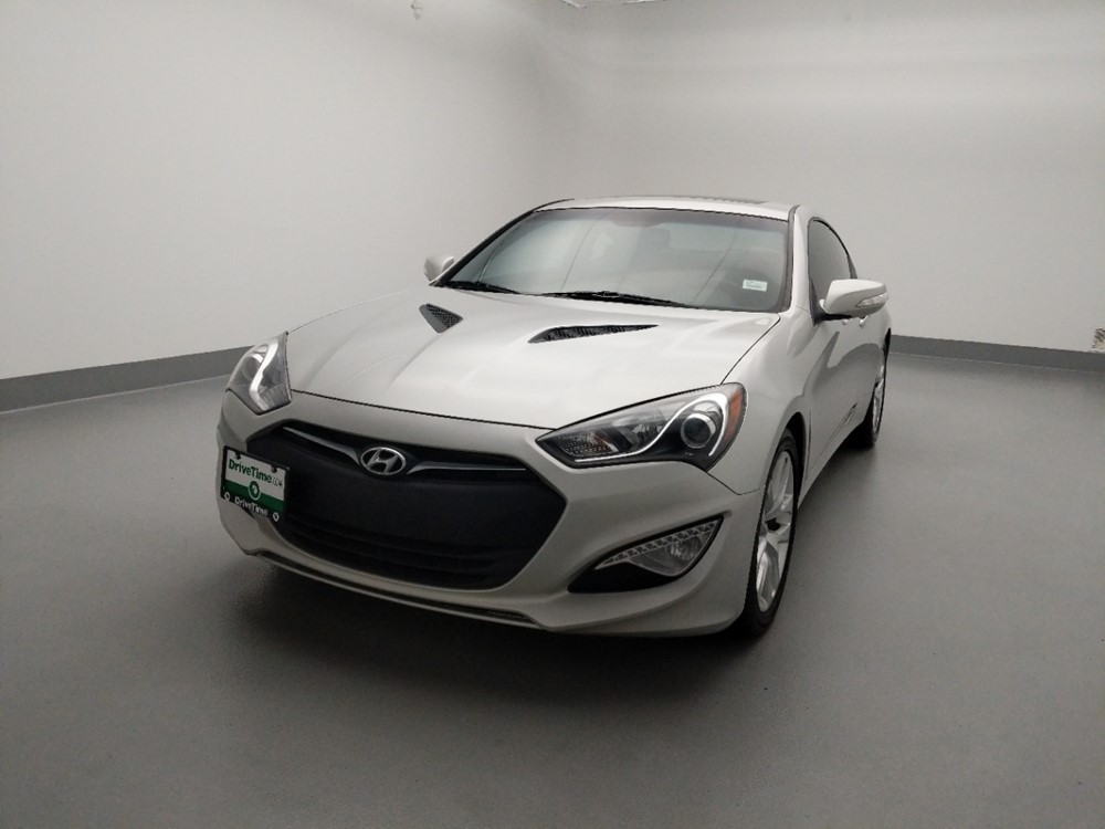 2013 Hyundai Genesis - Driver Front Hood