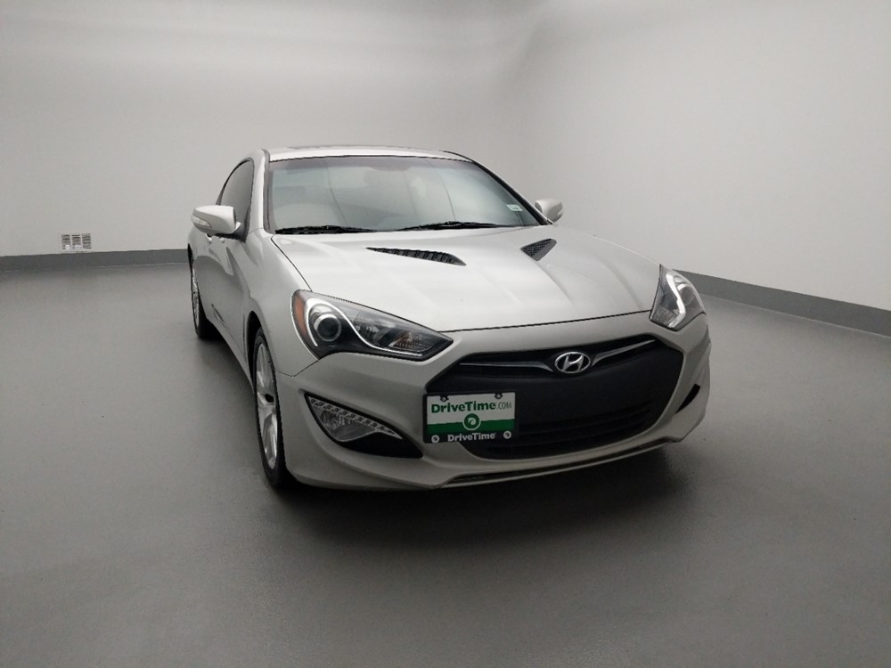 2013 Hyundai Genesis - Passenger Front Hood