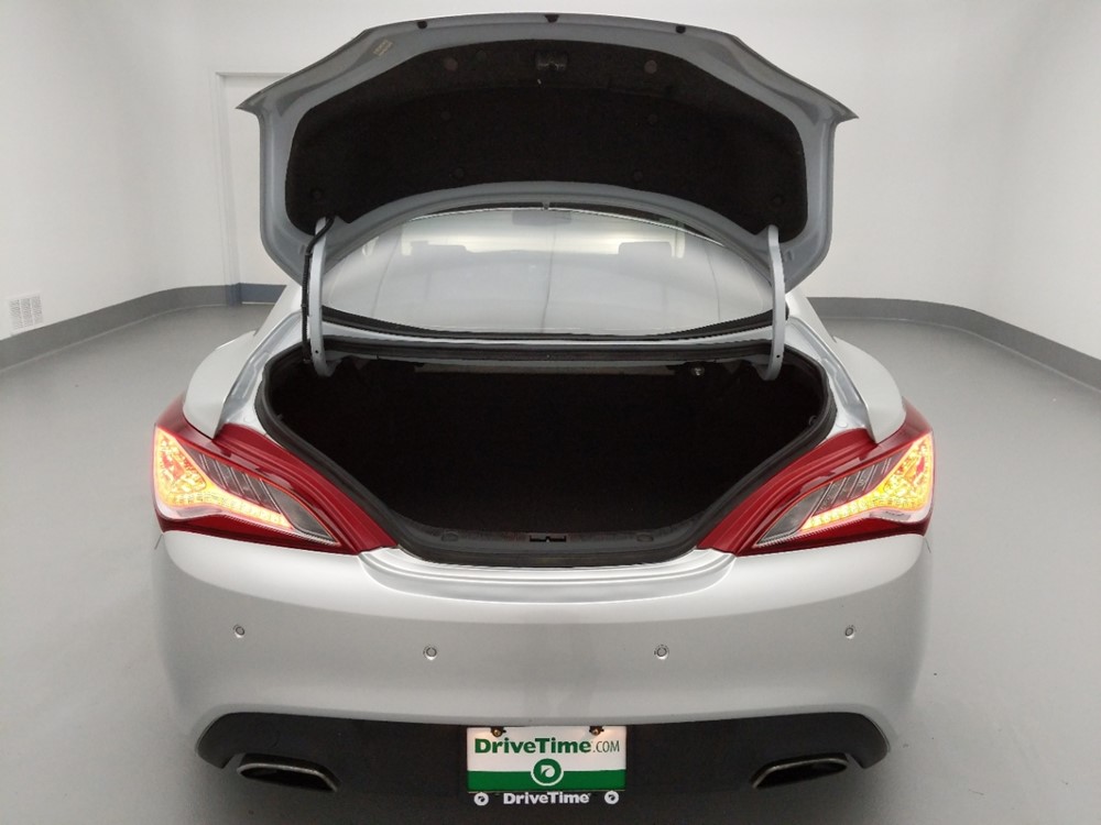 2013 Hyundai Genesis - Trunk