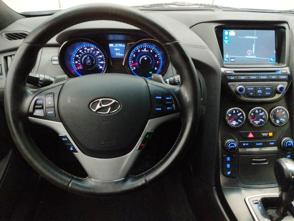 2013 Hyundai Genesis - Driver Dash