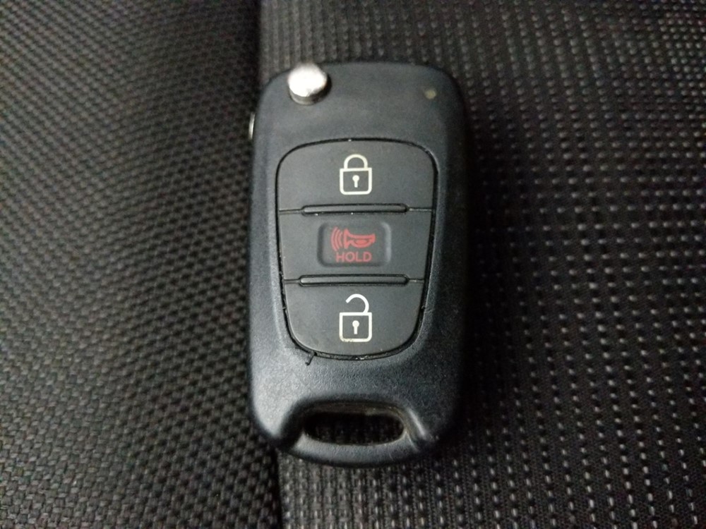 2013 Kia Sportage - Keys