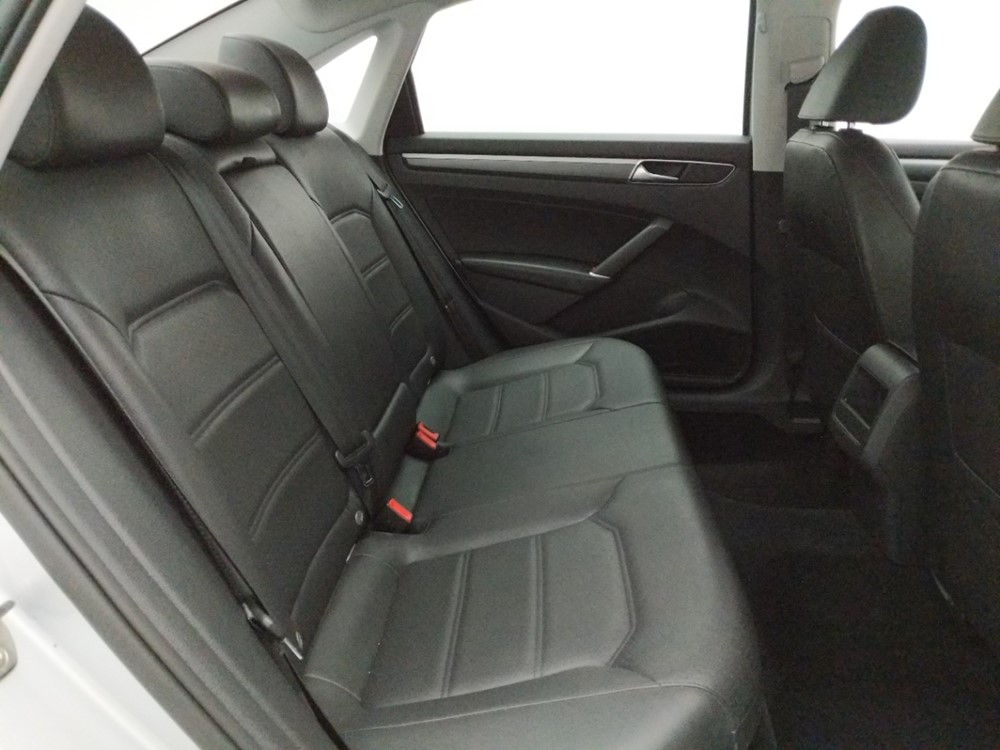 2018 Volkswagen Passat - Passenger Rear Seat