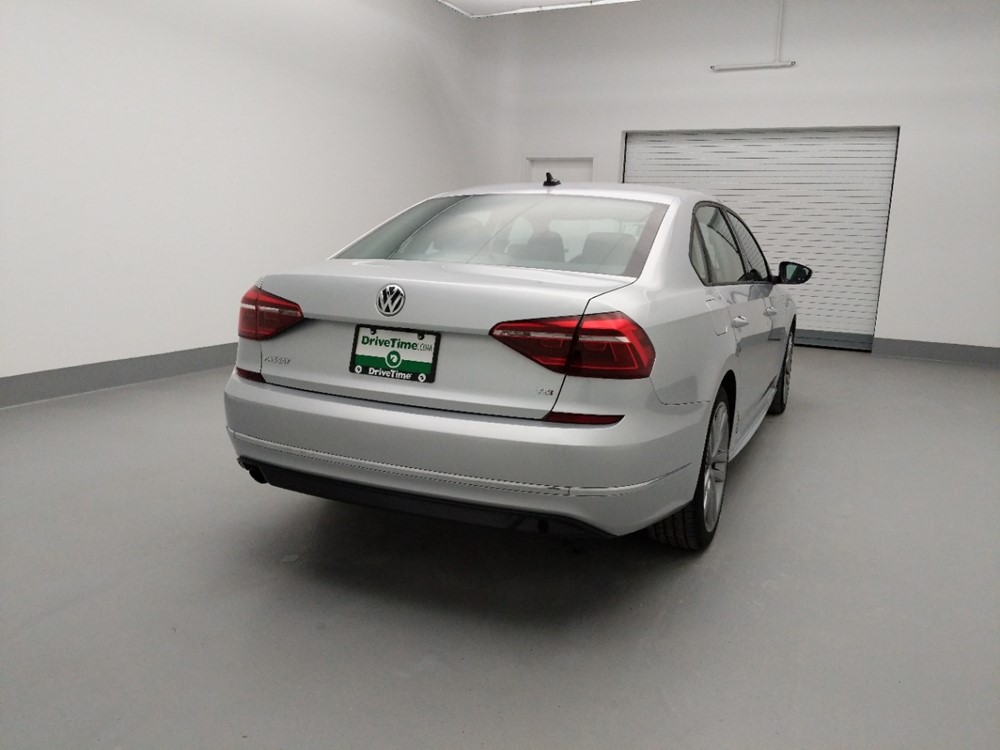 2018 Volkswagen Passat - Passenger Rear Trunk
