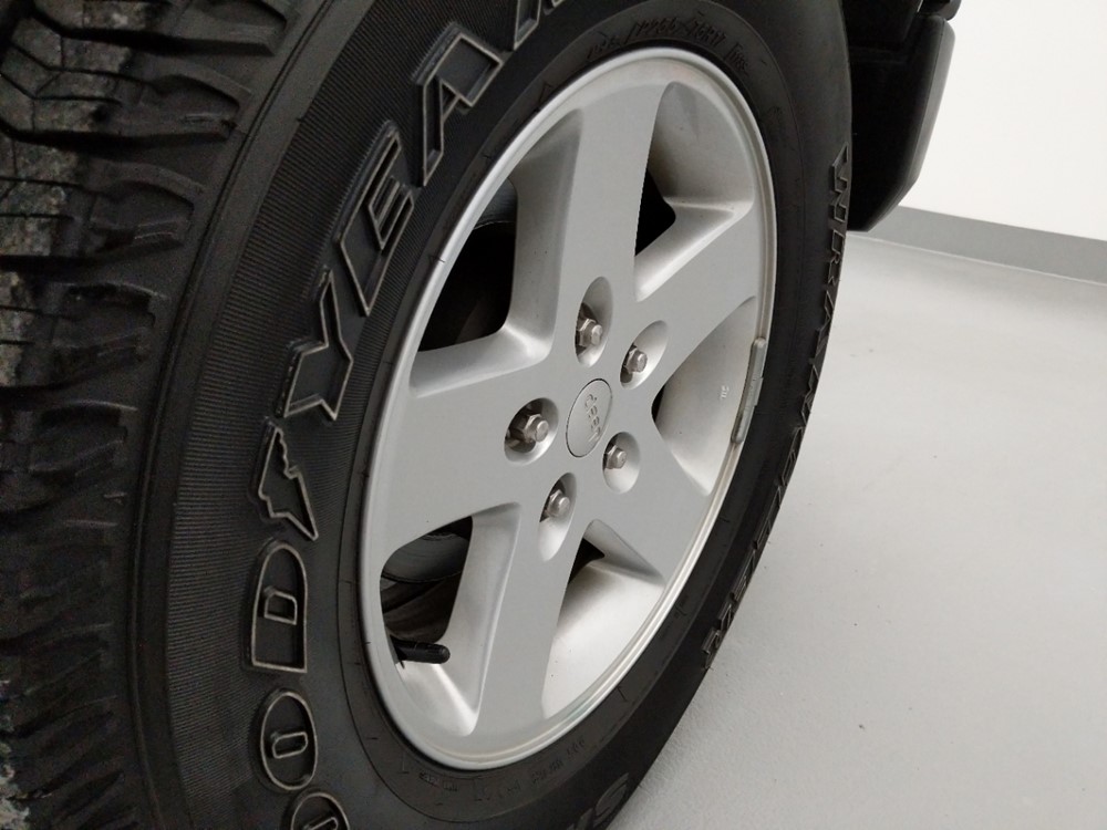 2016 Jeep Wrangler - Wheel