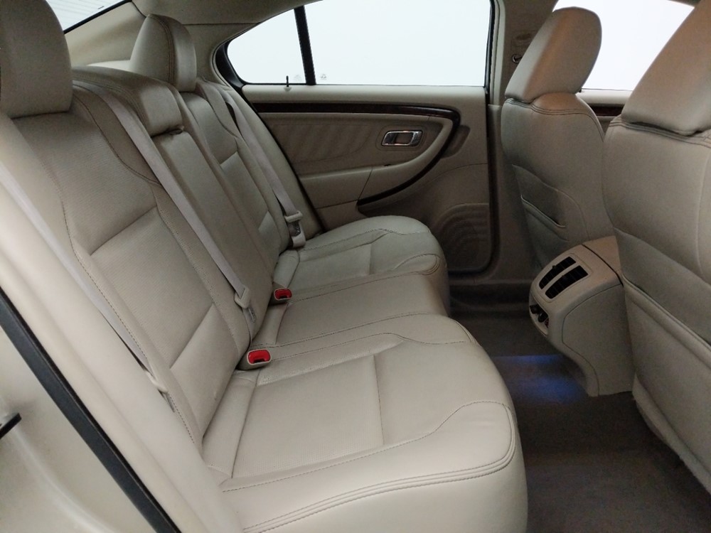 2010 Ford Taurus - Passenger Rear Seat