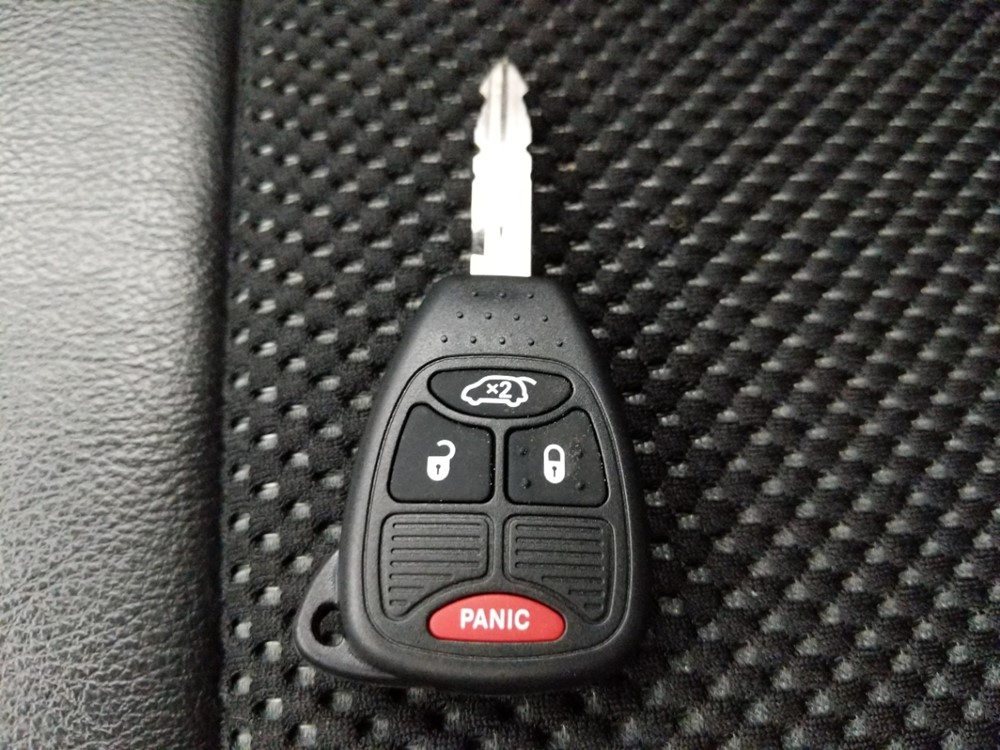 2014 Jeep Compass - Keys
