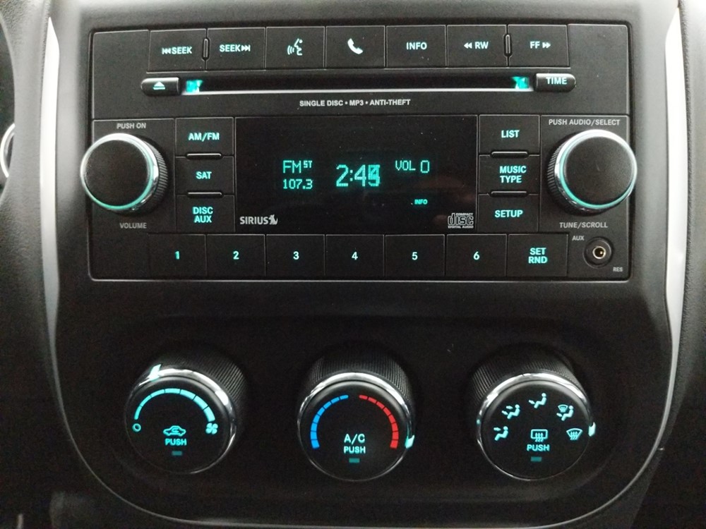 2014 Jeep Compass - Stereo Package