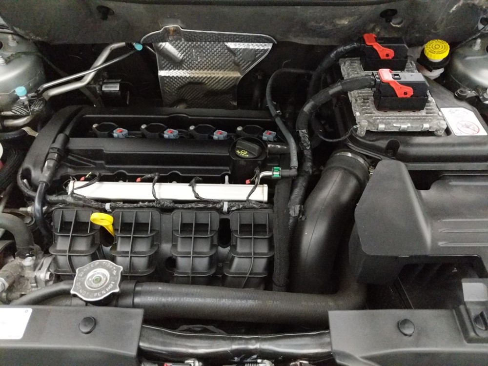 2014 Jeep Compass - Engine