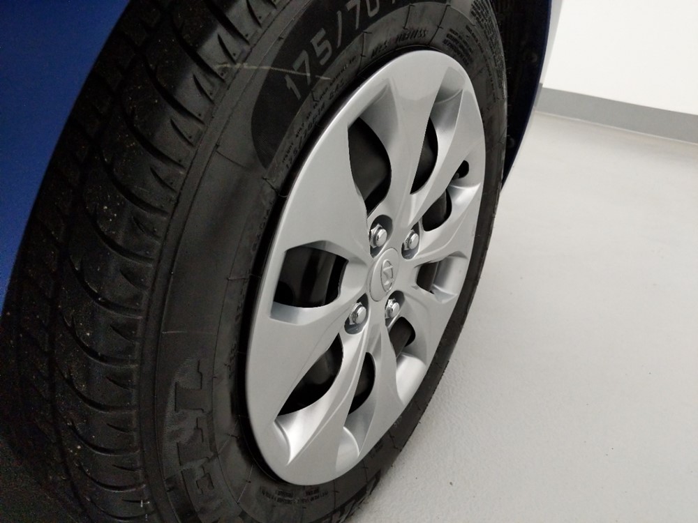 2017 Hyundai Accent - Wheel