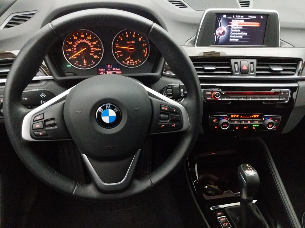 2016 BMW X1 - Driver Dash