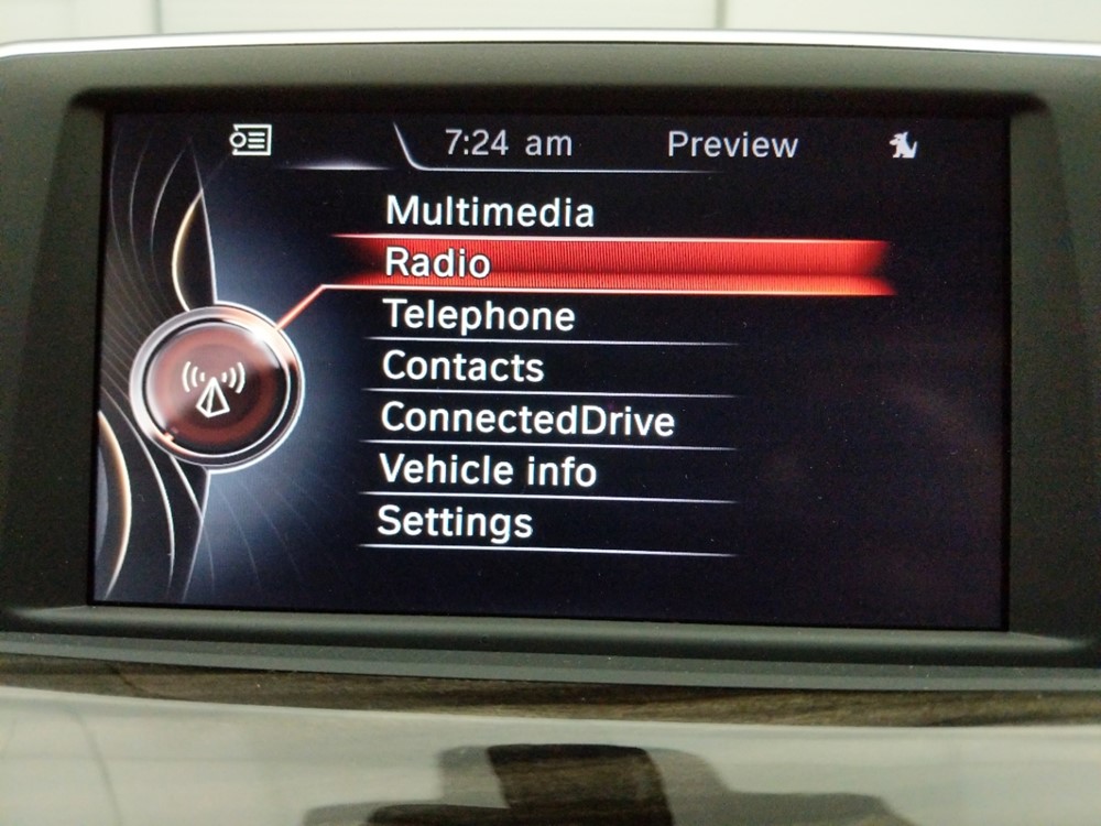 2016 BMW X1 - Stereo Package