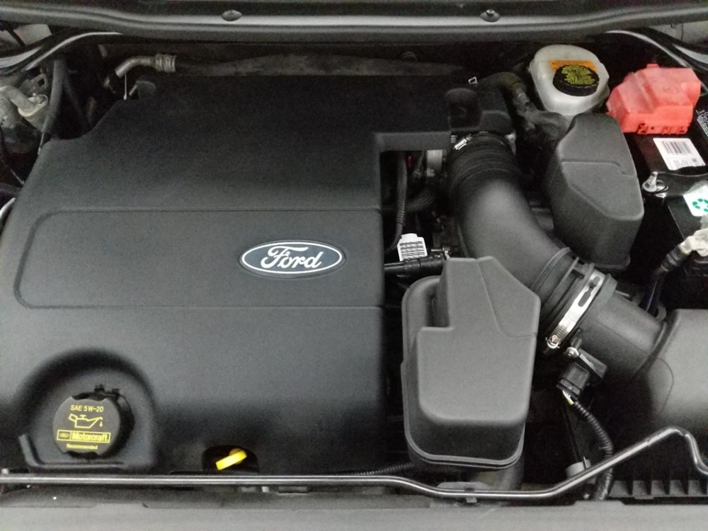 2013 Ford Explorer - Engine