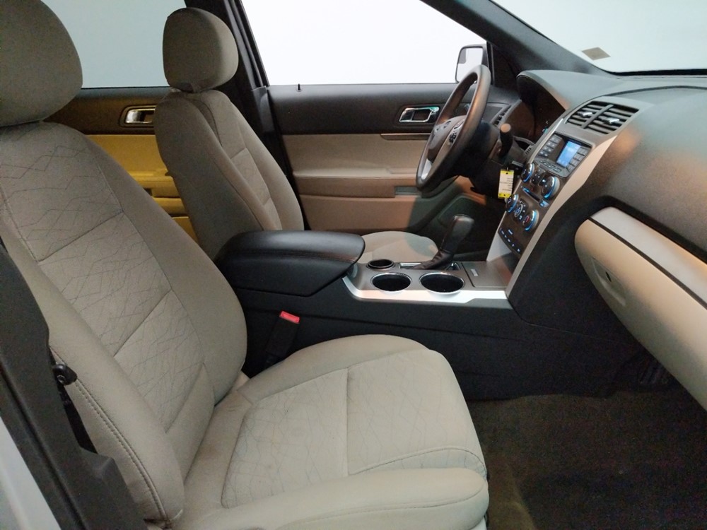2013 Ford Explorer - Passenger Front Seat
