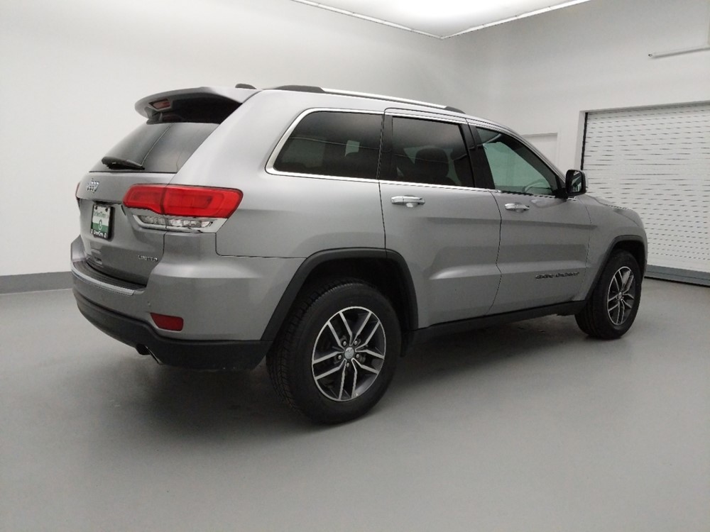 2017 Jeep Grand Cherokee - Passenger Rear Side