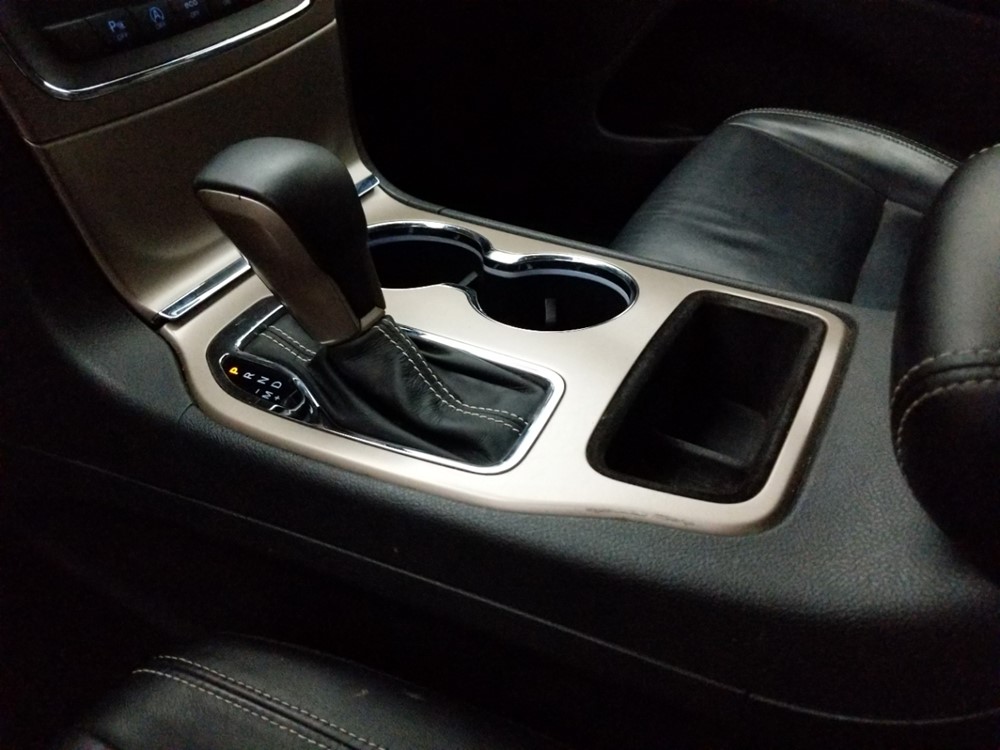 2017 Jeep Grand Cherokee - Center Console/Cup Holders