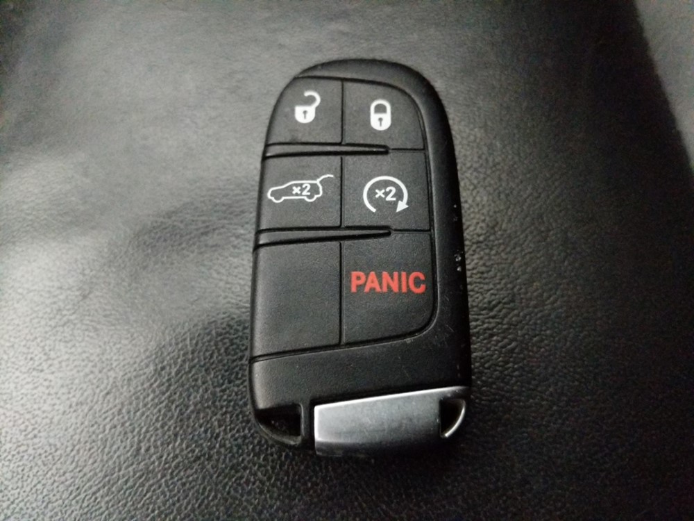 2017 Jeep Grand Cherokee - Keys