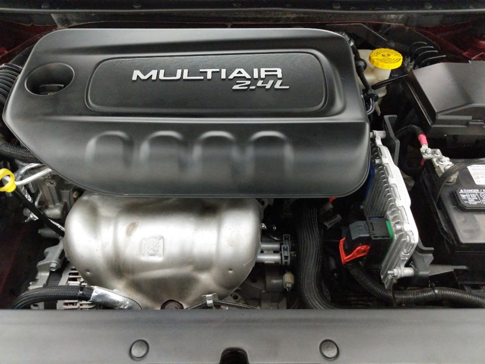 2015 Chrysler 200 - Engine