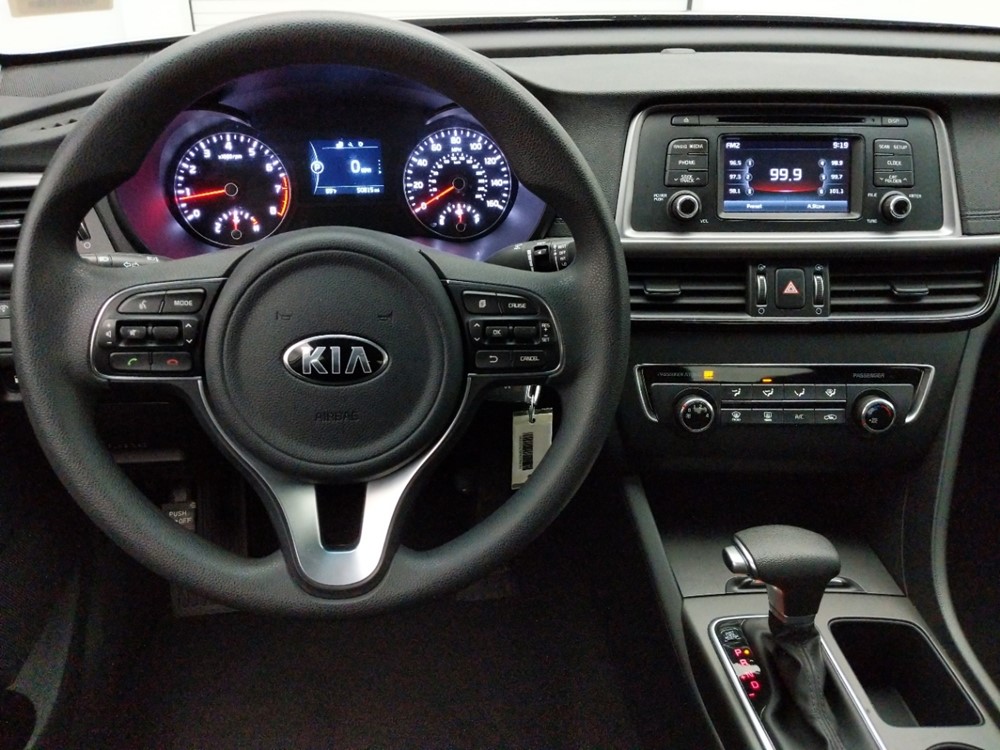 2017 Kia Optima - Driver Dash