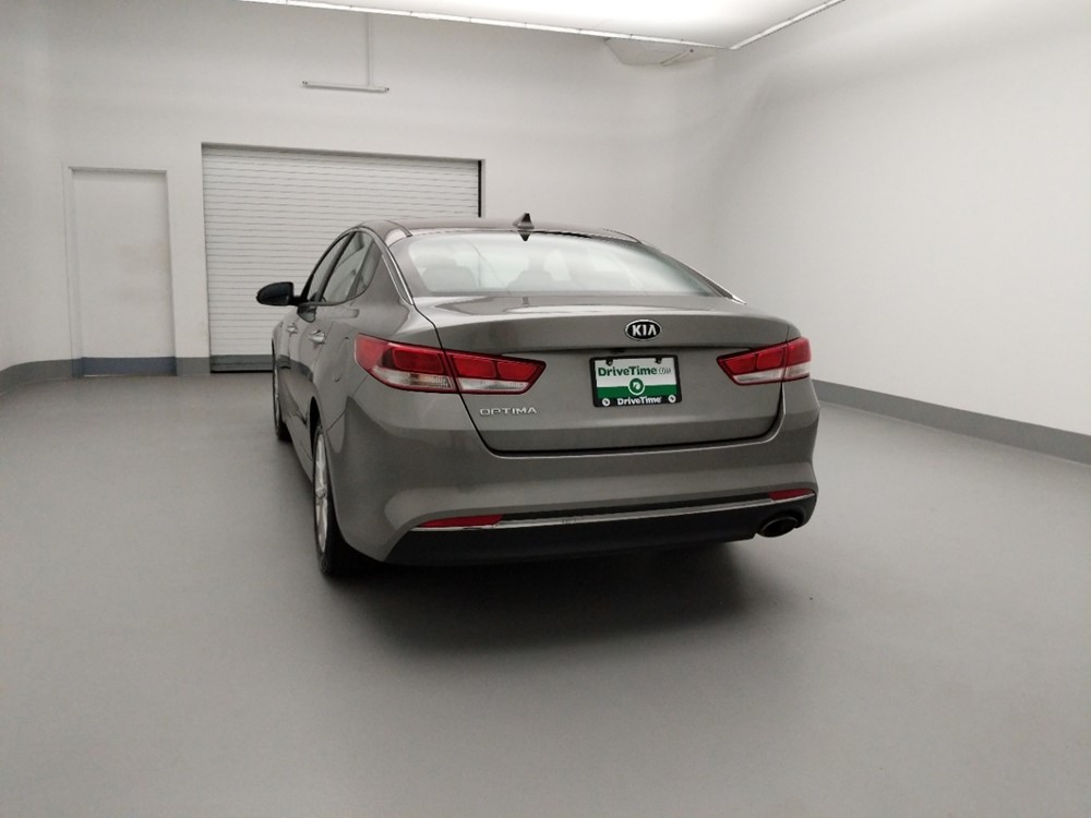 2017 Kia Optima - Driver Rear Trunk