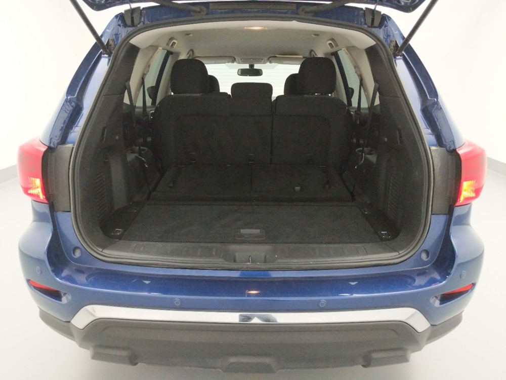 2018 Nissan Pathfinder - Trunk