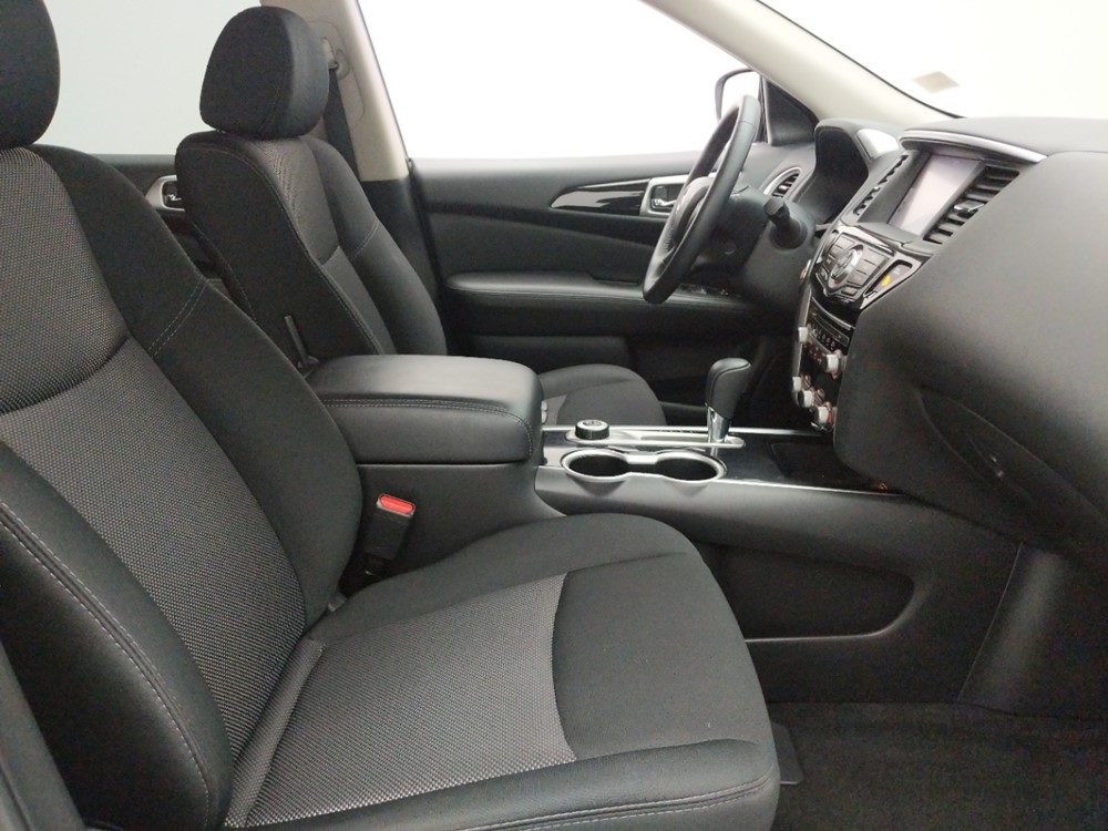 2018 Nissan Pathfinder - Passenger Front Seat