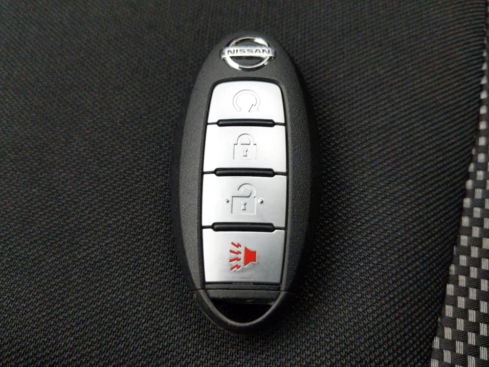 2018 Nissan Pathfinder - Keys