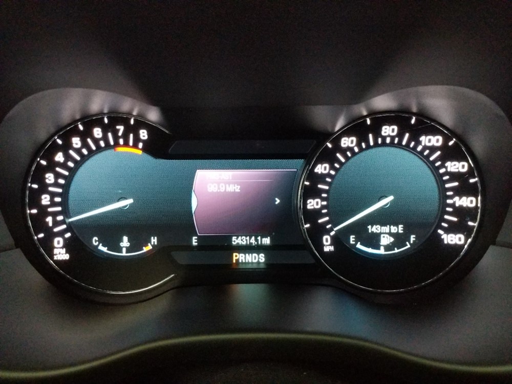 2016 Lincoln MKC - Odometer Close Up