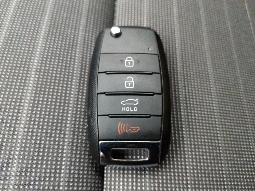 2016 Kia Forte - Keys
