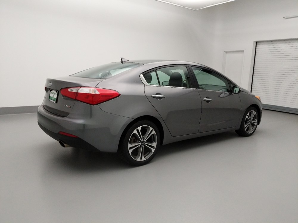 2016 Kia Forte - Passenger Rear Side
