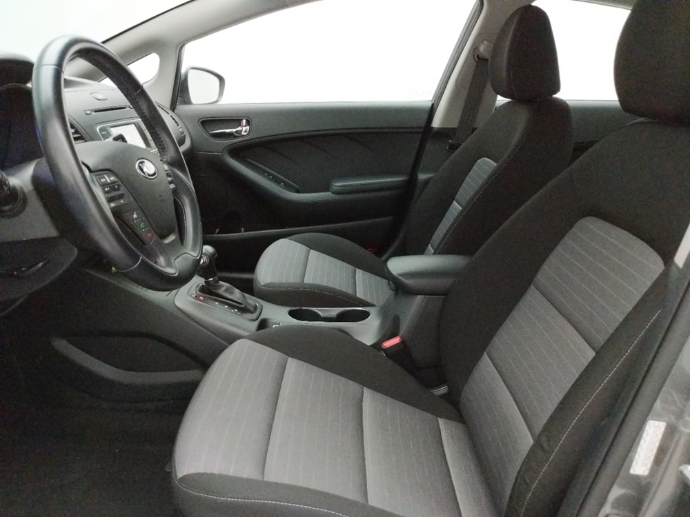 2016 Kia Forte - Driver Front Seat