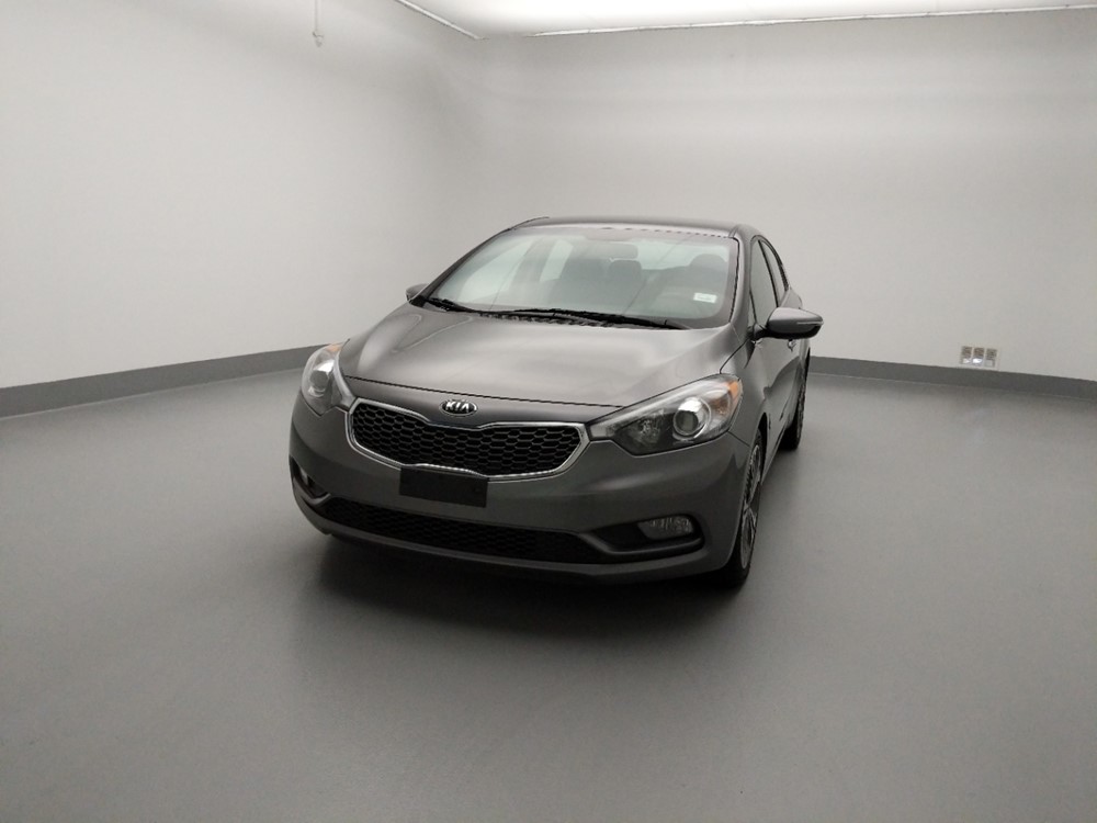 2016 Kia Forte - Driver Front Hood
