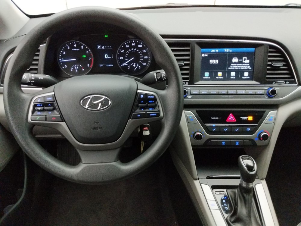2018 Hyundai Elantra - Driver Dash