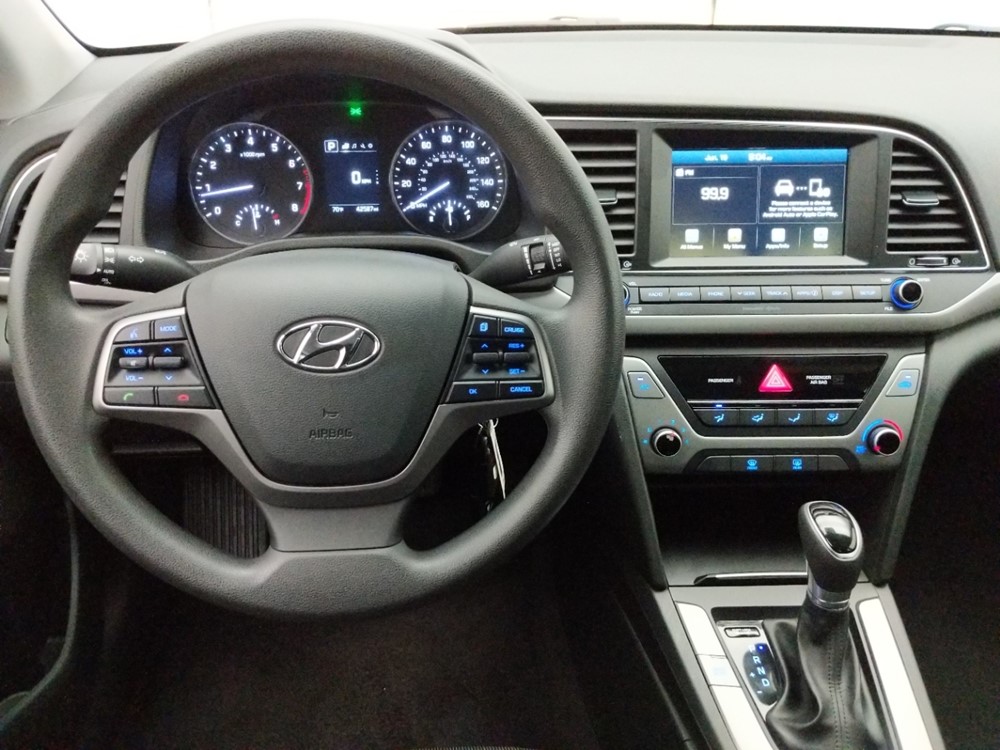 2018 Hyundai Elantra - Driver Dash