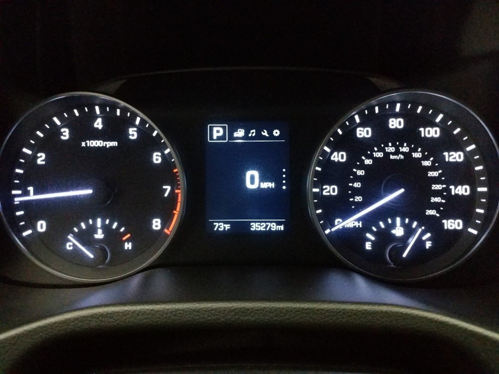 2018 Hyundai Elantra - Odometer Close Up