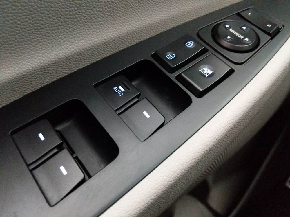 2018 Hyundai Tucson - Driver Power Windows/Lock Control
