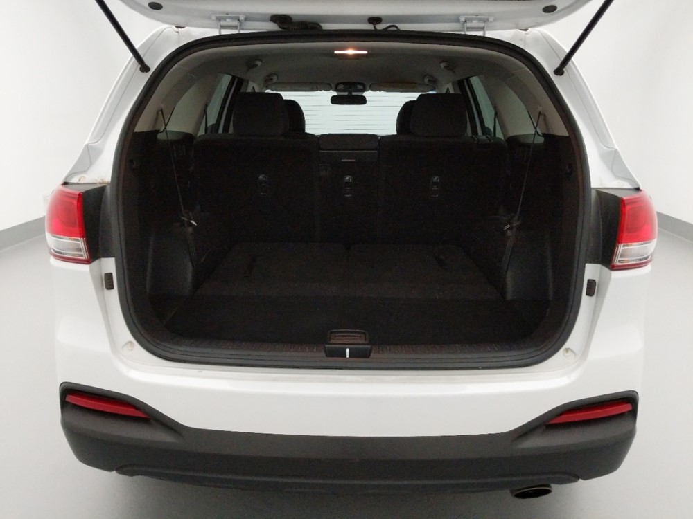 2018 Kia Sorento - Trunk