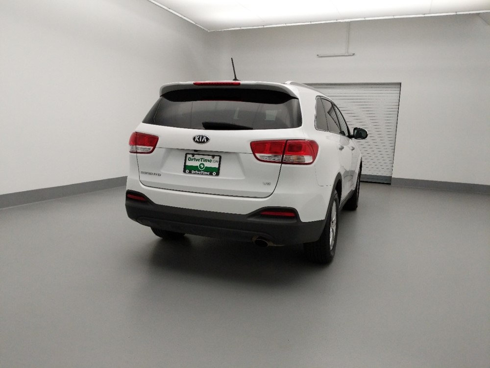 2018 Kia Sorento - Passenger Rear Trunk