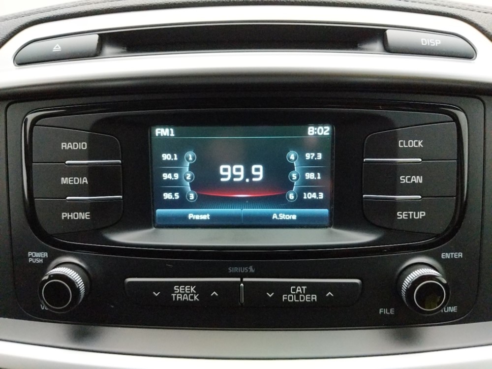 2018 Kia Sorento - Stereo Package