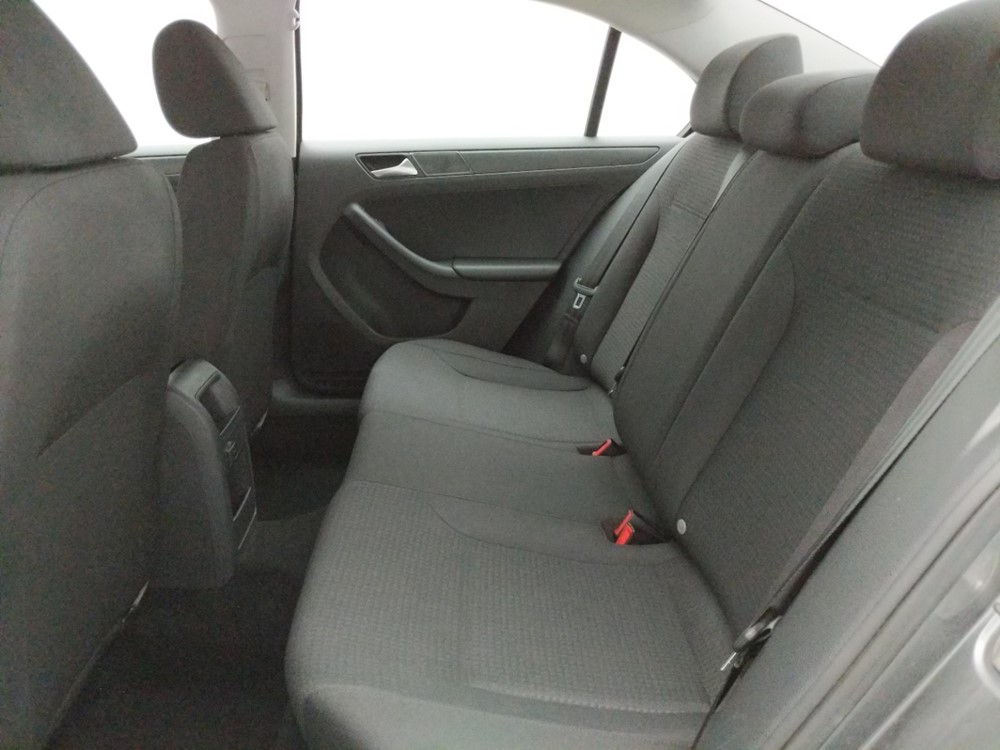 2016 Volkswagen Jetta - Driver Rear Seat