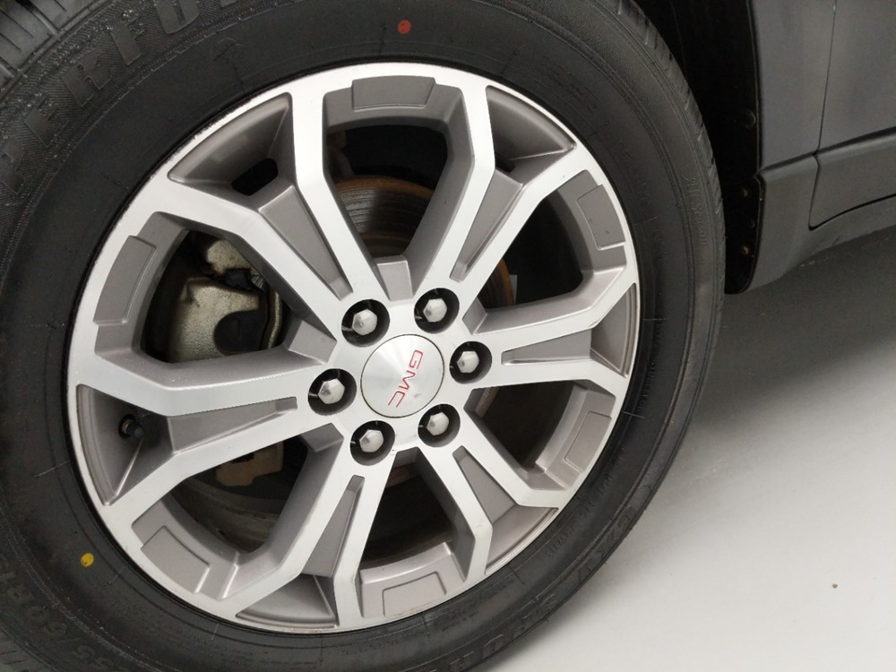 2013 GMC Acadia - Wheel