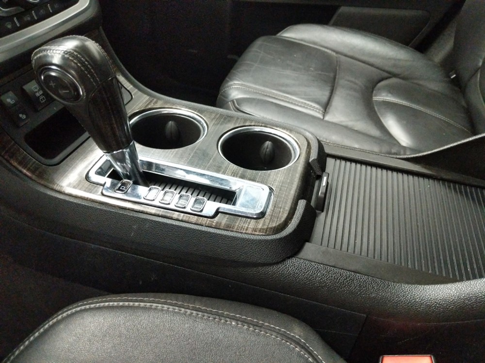 2013 GMC Acadia - Center Console/Cup Holders