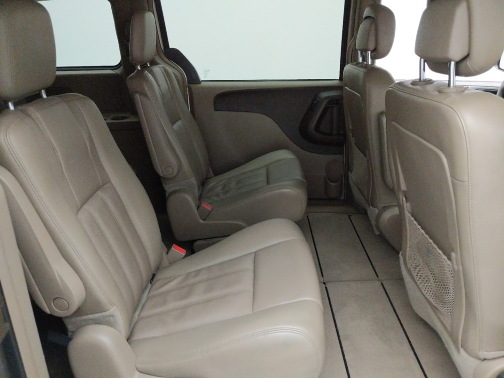 2013 Chrysler Town and Country - Passenger Rear Seat