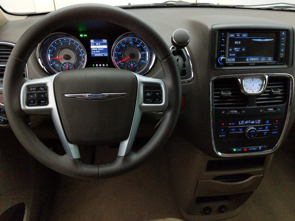 2013 Chrysler Town and Country - Driver Dash