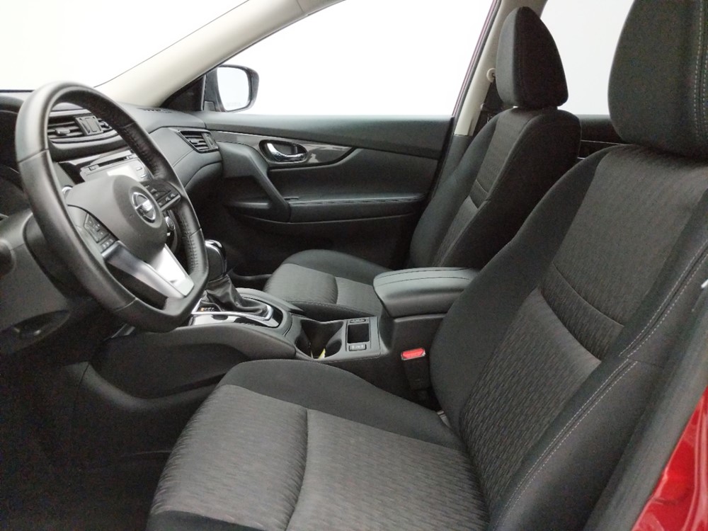 2017 Nissan Rogue - Driver Front Seat