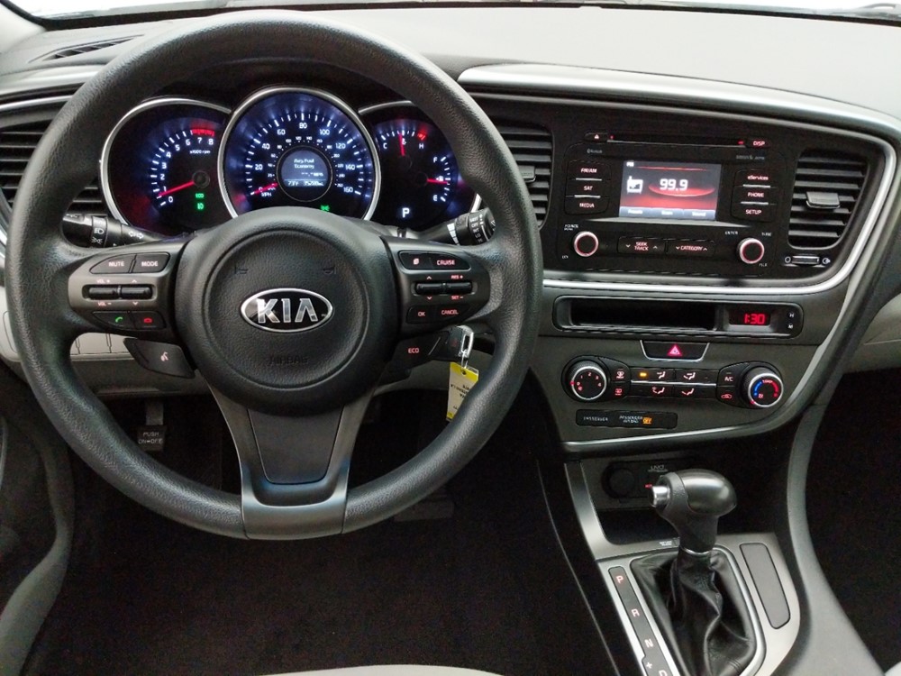 2015 Kia Optima - Driver Dash
