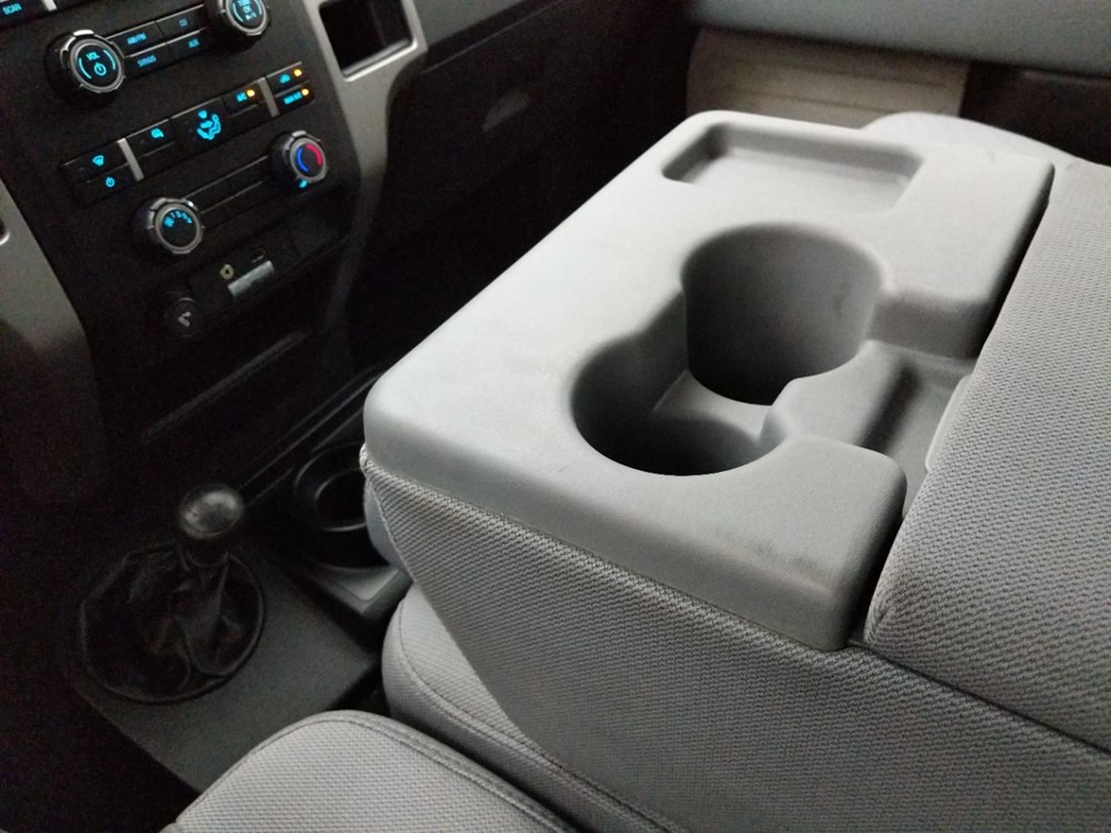 2011 Ford F-150 - Center Console/Cup Holders