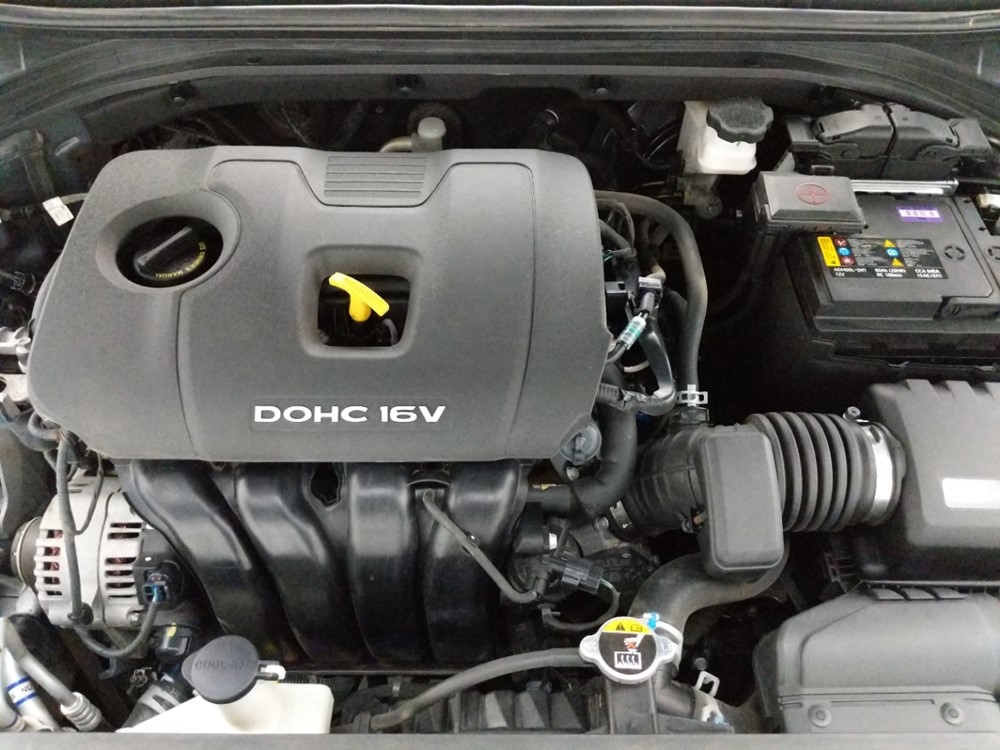 2018 Hyundai Elantra - Engine